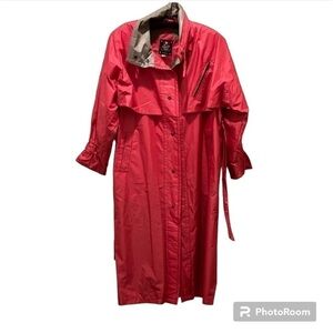 CANADIENNE vintage   rain trenchcoat size medium